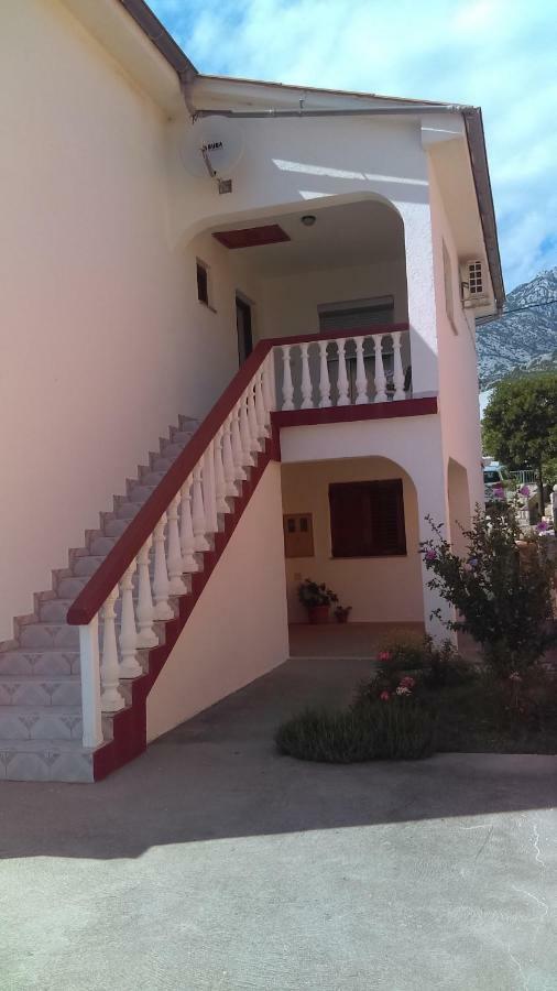 Guesthouse Bili Karlobag Exterior foto