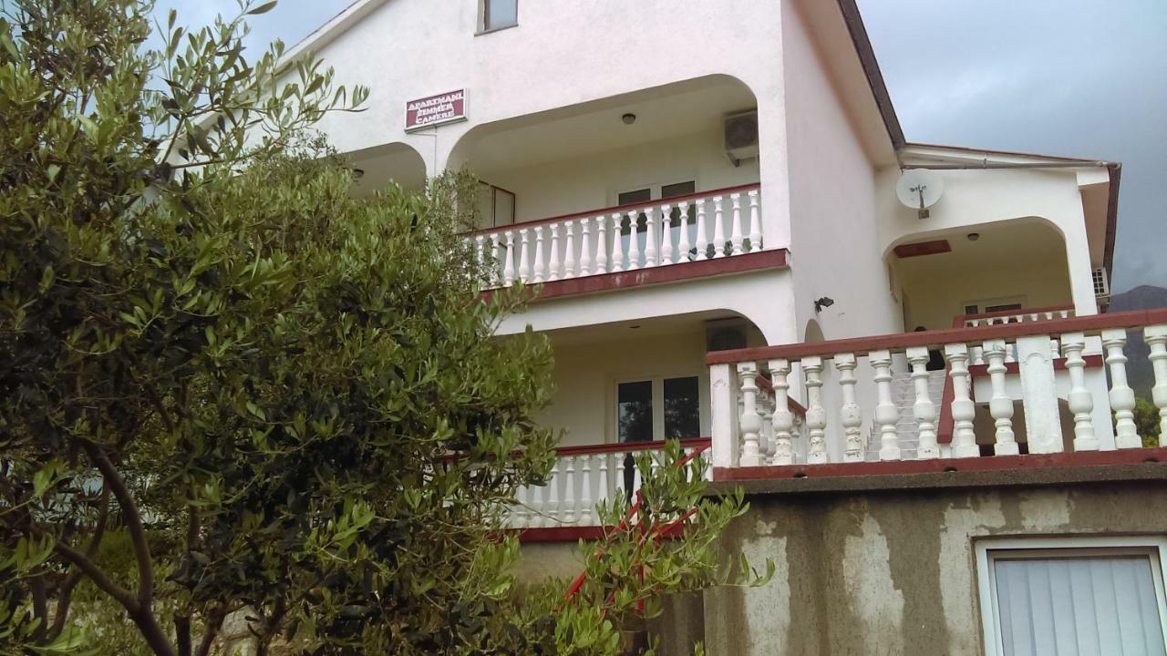 Guesthouse Bili Karlobag Exterior foto